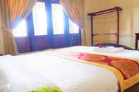 Kamar Tidur Lyly Hotel