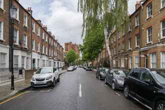 Exterior 4 Charming Chelsea Home by the River Thames