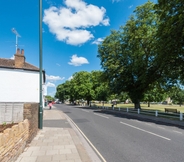 Luar Bangunan 7 Traditional Richmond Home by Twickenham Green