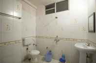 In-room Bathroom Vinayak Hotel