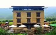 Bangunan 2 The Village Lodge Paro