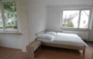 Bedroom 2 Self Check-In Herrenhaus Katzwang