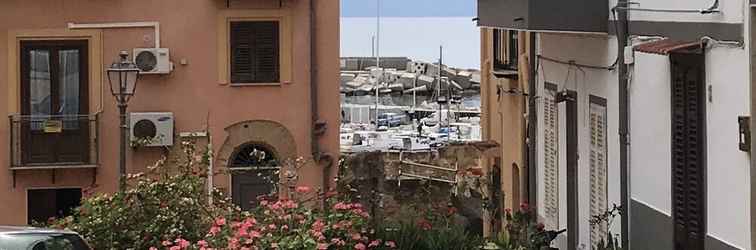 Luar Bangunan Solemar Sicilia - Casa Piccolina
