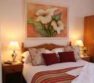 Kamar Tidur 3 Mandeley Guest House