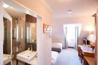 Toilet Kamar Hotel Alter Wirt