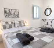 Bedroom 7 DS Traditional Villas Santorini Island