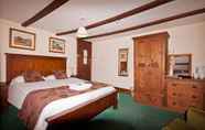Bedroom 2 White Hart Hotel