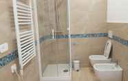 Toilet Kamar 4 Trieste Center Rooms & Apartments