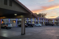 Ruang Umum Days Inn by Wyndham Winnemucca