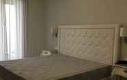 Kamar Tidur 4 Hotel Puglia Garden