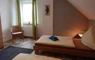 ห้องนอน 3 Ferienwohnungen Uni-Koblenz