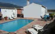 Swimming Pool 2 Casa Mundo - 16th-century Country House With 21 m² Pool, Barbecue - Andalusia