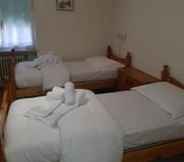 Bedroom 2 Hotel Topazio