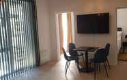 Kamar Tidur 3 Barcode City Apartment