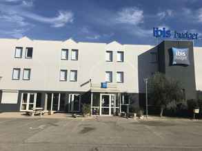 Bangunan 4 Ibis Budget Arles Sud Fourchon