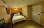 Kamar Tidur 7 TS Hotel