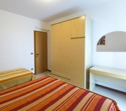 Kamar Tidur 5 Villaggio Luna 2