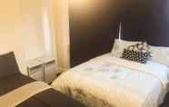 Kamar Tidur 2 North London Cottage