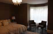 Bilik Tidur 4 Maplehurst Manor B&B