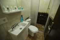 In-room Bathroom Taksim Gold Rose Apart Hotel