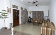 Sảnh chờ 6 Varanasi Homestay