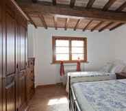 Bedroom 4 Borgo Guglielmo