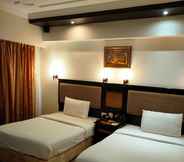 Bedroom 7 SRM Hotel Trichy