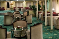 บาร์ คาเฟ่ และเลานจ์ MS Movenpick Prince Abbas Nile Cruise