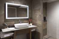 In-room Bathroom Hotel & Restaurant Sodade