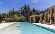 Swimming Pool 4 Villa Saint Ange