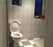 Toilet Kamar 7 Buchanan Prime Home