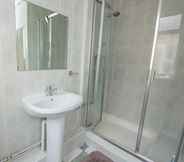 Toilet Kamar 6 Buchanan Prime Home