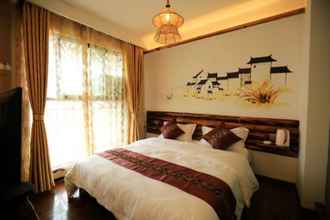 Kamar Tidur 4 Flower House