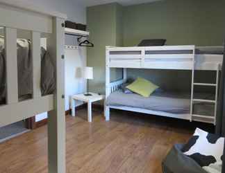 Kamar Tidur 2 Wildwood Apartment