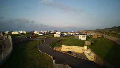 Nearby View and Attractions 4 Camping Entreplayas