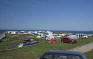 Nearby View and Attractions 5 Camping Entreplayas