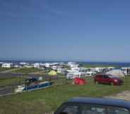 Nearby View and Attractions 5 Camping Entreplayas