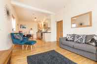 Common Space City Centre Spacious Apartment