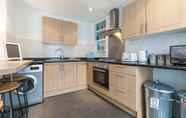 Bilik Tidur 4 Modern Exeter City Cottage Howell Road