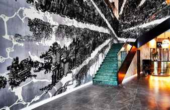 Lobi 4 NYX Hotel Warsaw by Leonardo Hotels