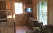 Common Space 2 Cabin & Motel Rentals