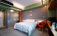 Kamar Tidur 2 Thinker Hotel