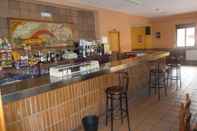 Bar, Cafe and Lounge Albergue Teverga - Hostel