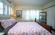 Bedroom 3 The Timeless Retreat A Cherry Creek Family Home