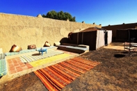 Common Space Riad Maison Adrar Merzouga