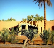 Exterior 3 Riad Maison Adrar Merzouga