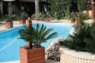 Swimming Pool Hotel La Rotonda