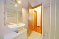 In-room Bathroom DolceVita Apartments N. 382