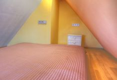 Bedroom 4 Inkaras