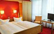 Bedroom 7 Hotel Restaurant Zum Goldenen Ochsen